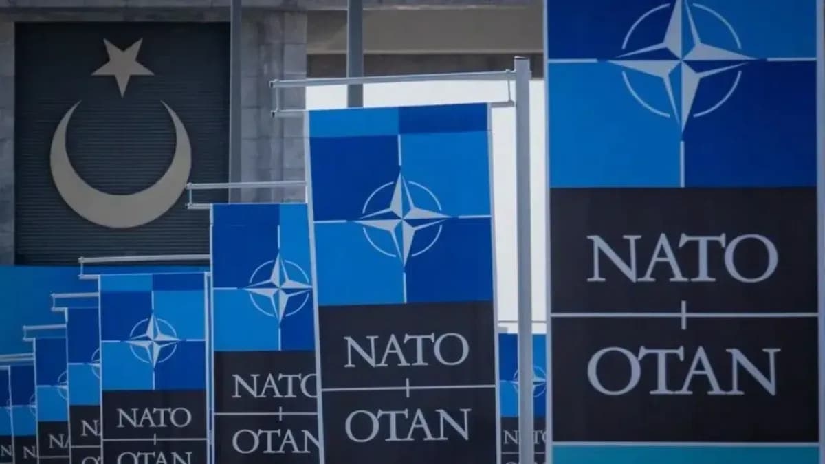 NATO liderleri Ankara'da Rusya, İran ve savunma bütçelerini değerlendirdi