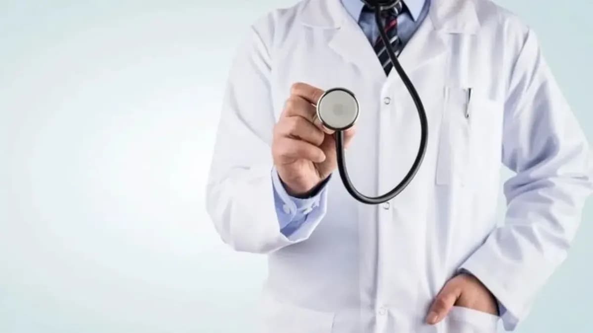 Yeni uzman doktor maaşları ne kadar olacak