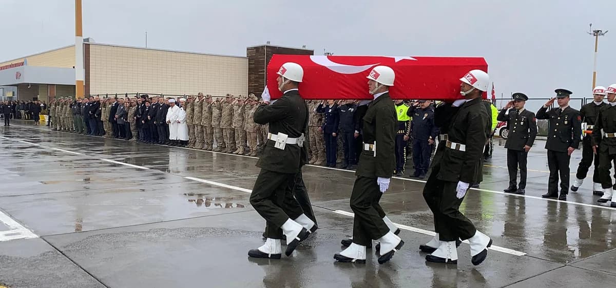 Iğdır’da Şehit Asker Uğurlama Töreni: Selman Akarsel için Duygusal Anlar