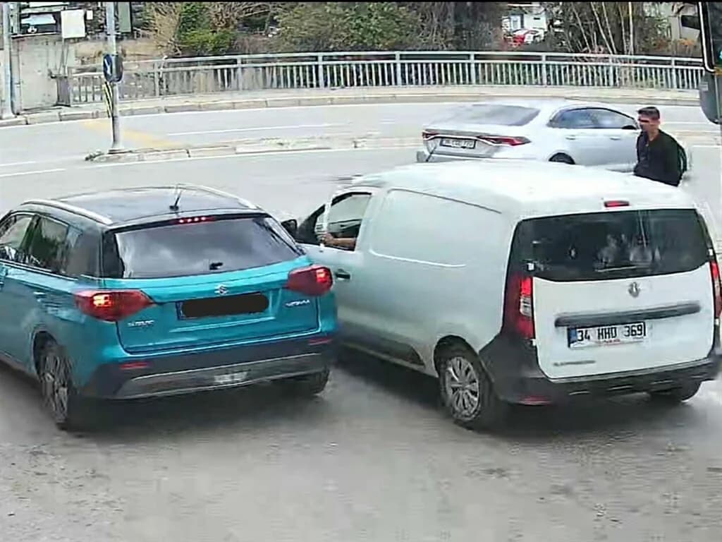 İzmir’de Beyzbol Sopalı Saldırı Olayı: Sürücüye 180 Bin TL Ceza