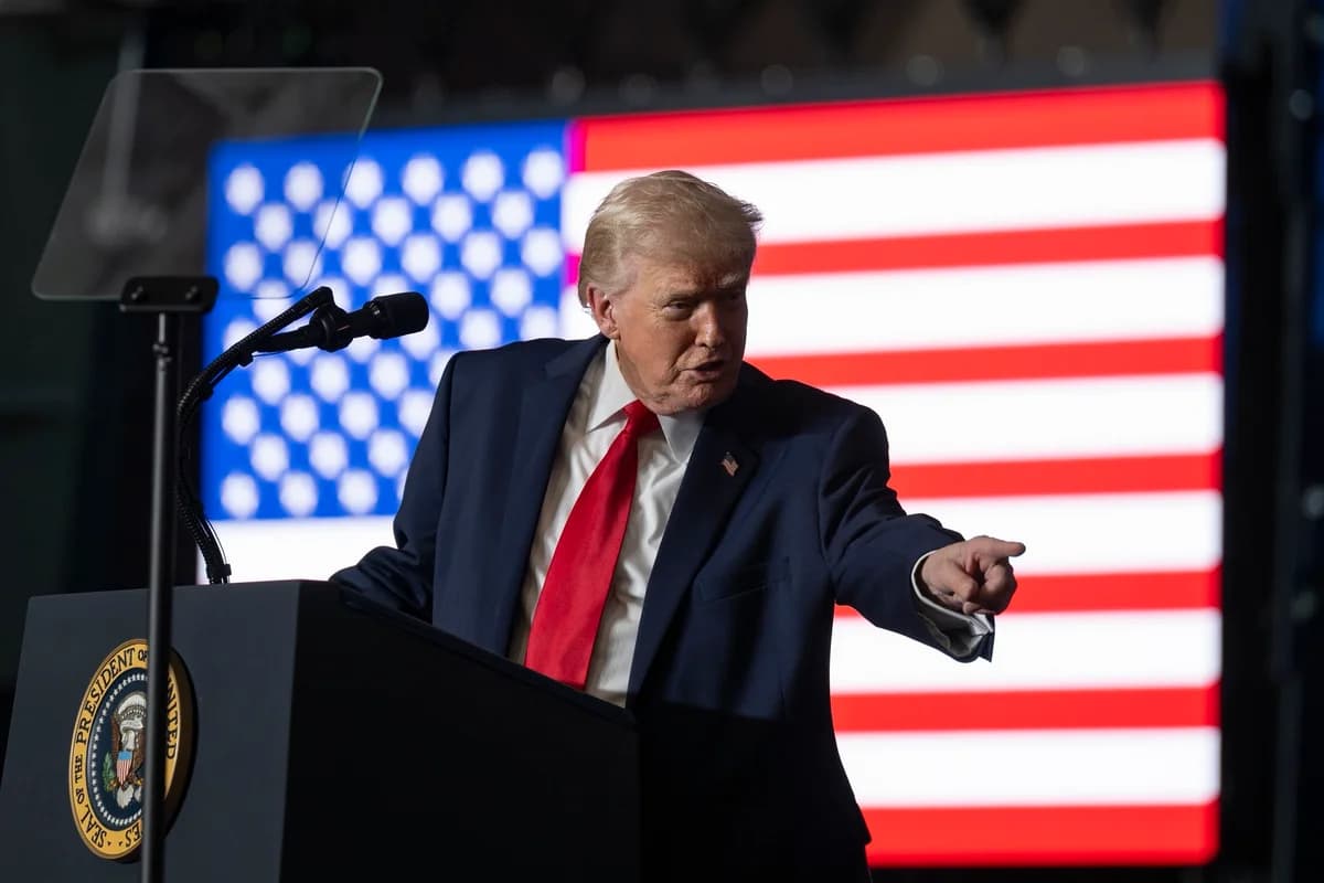 Trump, Gelişmiş Silah Üretimini Dört Kat Artırma Vaadinde Bulundu