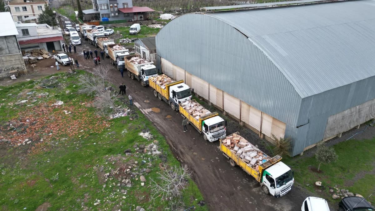 Şanlıurfa’da 50 Ton Son Kullanım Tarihi Geçmiş Tavuk Eti Ele Geçirildi