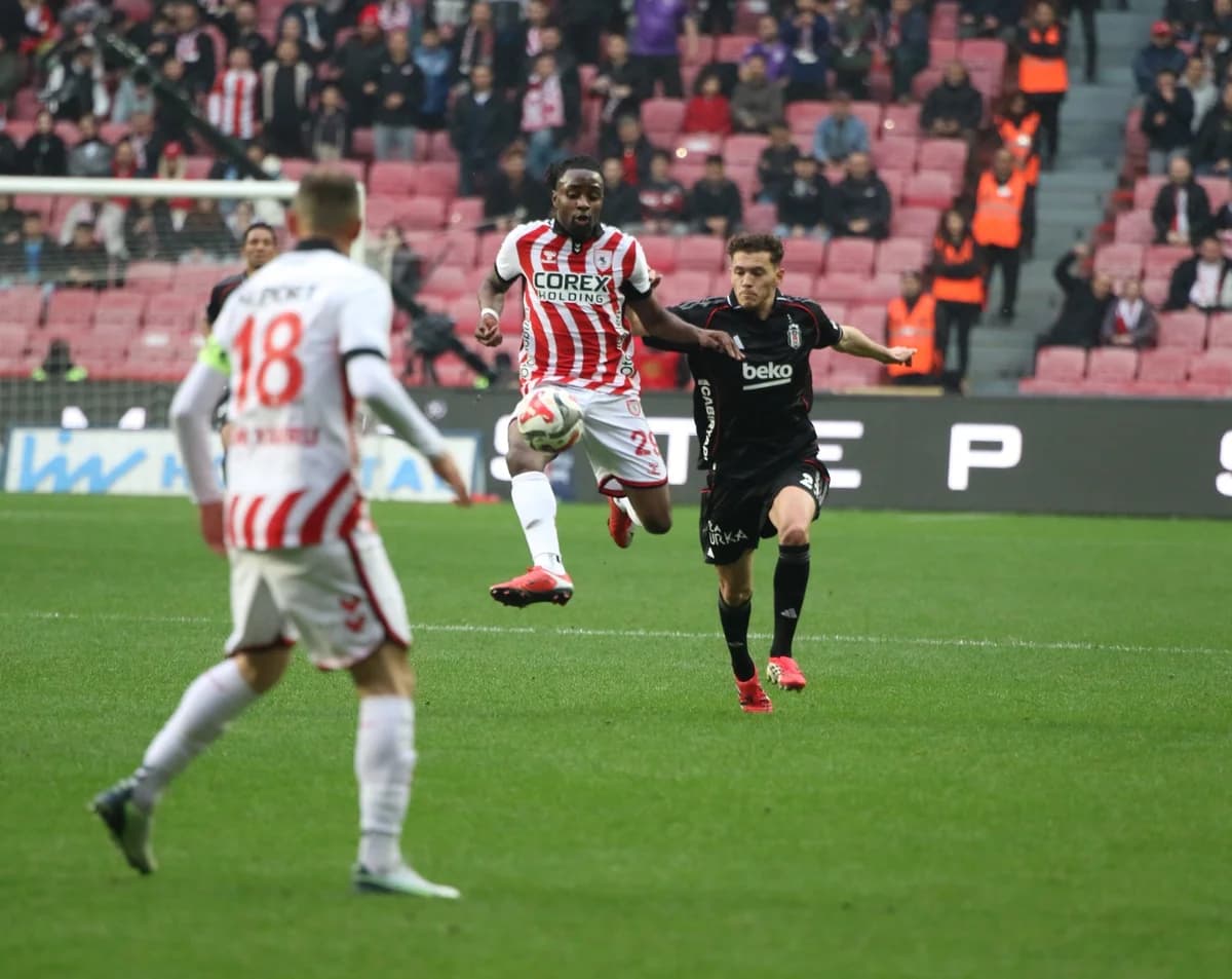 Samsunspor, Beşiktaş’ı 2-1’lik Skorla Geçti