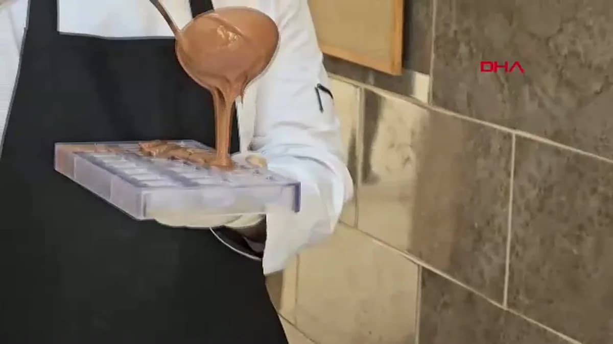 Hatay’da Lise Öğrencileri Hem Meslek Ediniyor Hem Para Kazanıyor