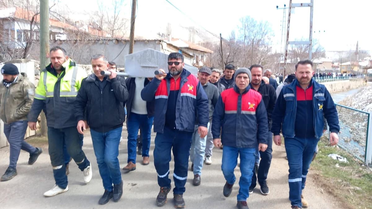 Kayseri’de Madenci Bayram Bostancı Son Yolculuğuna Uğurlandı