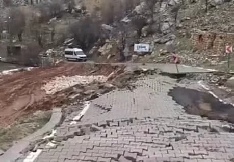 Nemrut Dağı Yolunda Heyelan: Ulaşım Kapandı