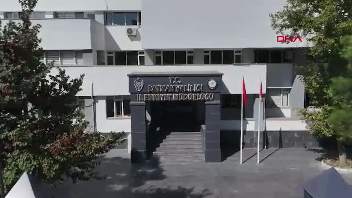 Batman’da Uyuşturucu Operasyonu: Narkotik Köpeği ‘Mailo’ 2 Tutuklama Sağladı