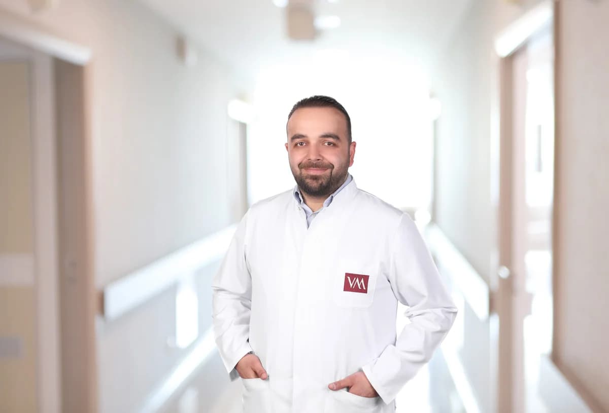 Gece Mide Yanması: Belirtiler ve Önlemler