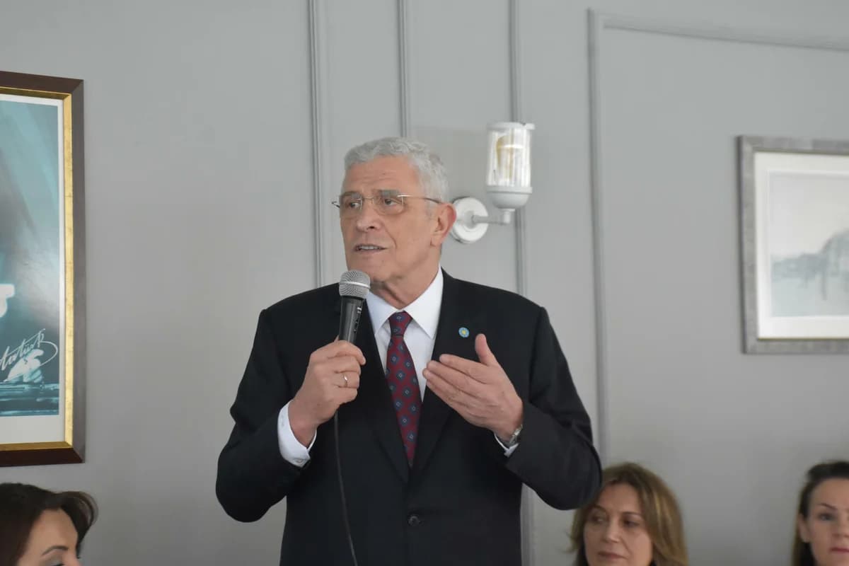 Dervişoğlu’ndan Kadın Vurgusu: ‘Kadının Eli Değmeden Geleceği Kurtarmak Mümkün Değil’