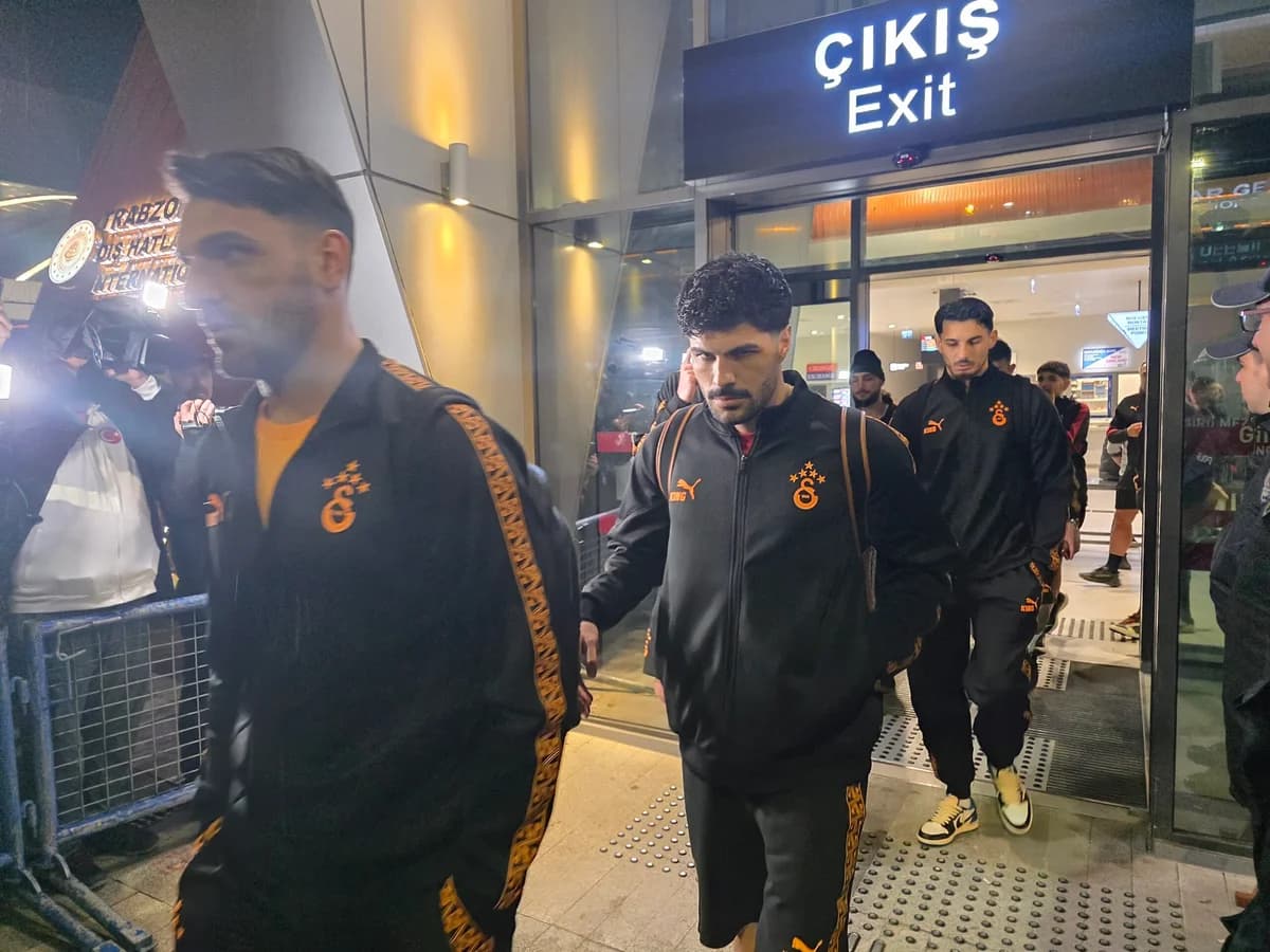Galatasaray Trabzon’a Geldi