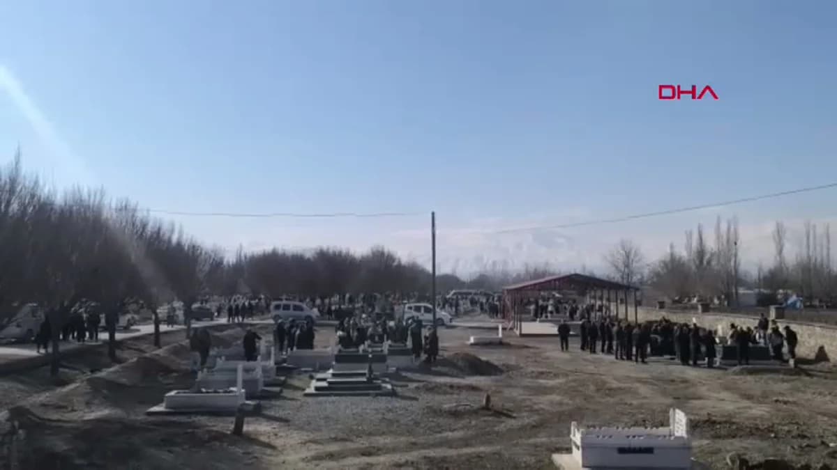 Iğdır’da Geleneksel ‘Ölüler Bayramı’ Coşkuyla Kutlanıyor
