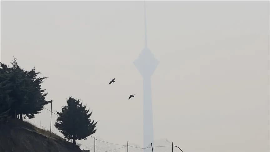 İran’da hava kirliliği ve grip nedeniyle okullar kapandı