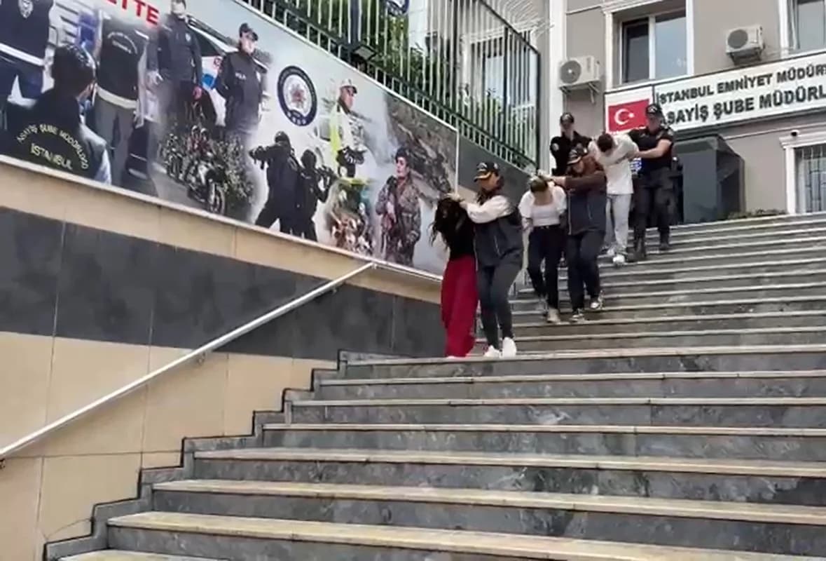 Rapçi Blok3'e suikast planlayan çete Bodrum'da kıskıvrak yakalandı