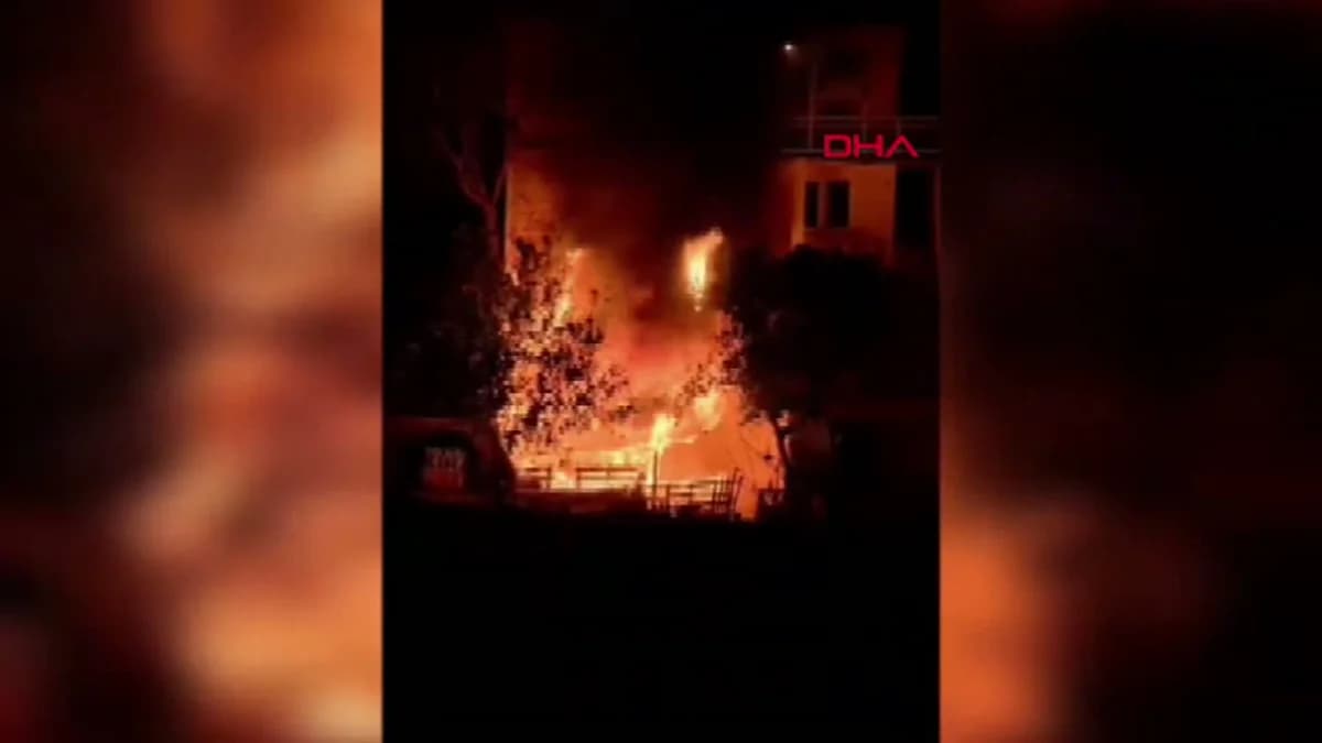Adana’da Korkutan Yangın: Baraka Kullanılamaz Hale Geldi