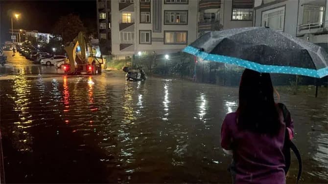 Soğuk ve yağışlar kaç gün sürecek? İstanbul, Ankara ve İzmir için 3 günlük tahmin!