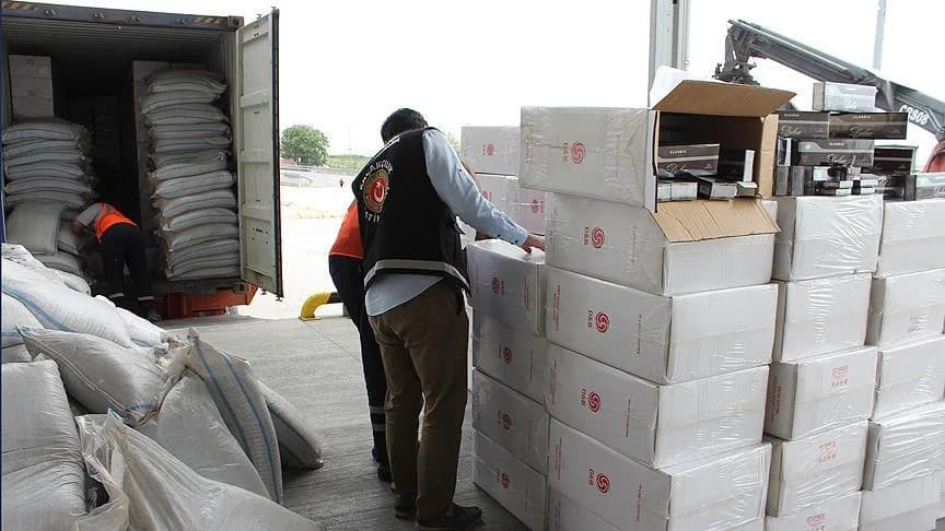 Ambarlı Limanı’nda 394 bin paket kaçak sigara yakalandı