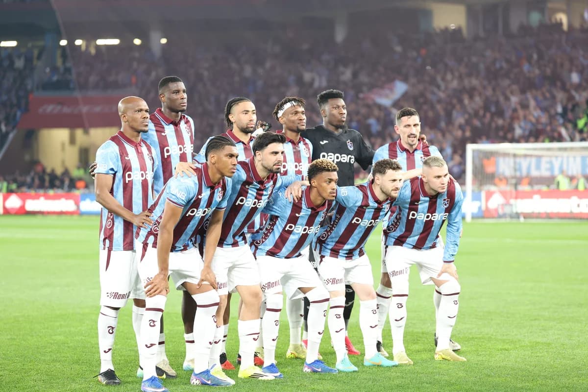 Trabzonspor’un Galatasaray Karşısında Aldığı Kritik Galibiyet Zirve Yarışını Kızıştırdı