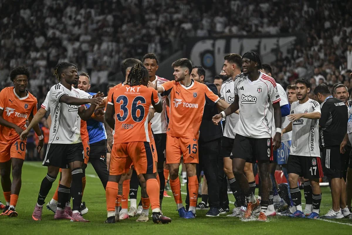 Beşiktaş galibiyetinde hakem kararları damga vurdu: Trio yorumları