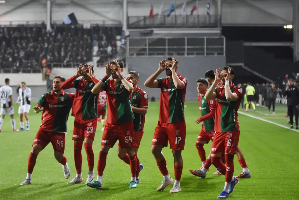 Karşıyaka’nın Zorlu Sınavı: Ayvalıkgücü Belediyespor ile Karşılaşacak