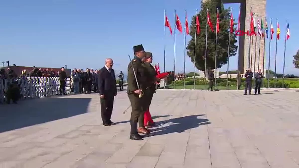 Çanakkale Kara Savaşları’nın 111. Yıl Dönümünde Vatan Kahramanları Anıldı