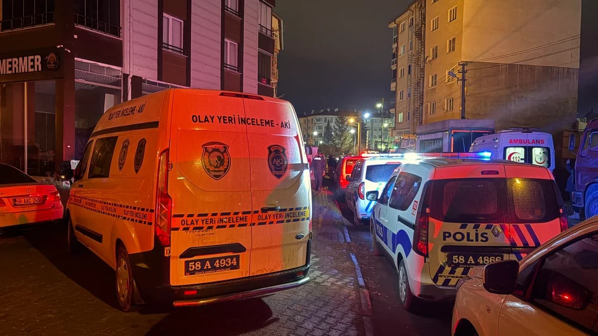 Sivas’ta Kanlı Aile İçi Kavga: Baba ve Ağabey Hayatını Kaybetti