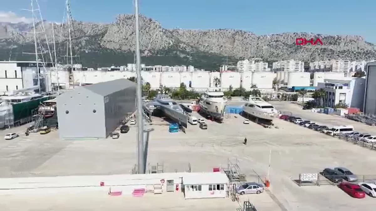 Antalya’da Dünya Üzerinde Sadece İki Adet Bulunan Galaxy Tekneleri