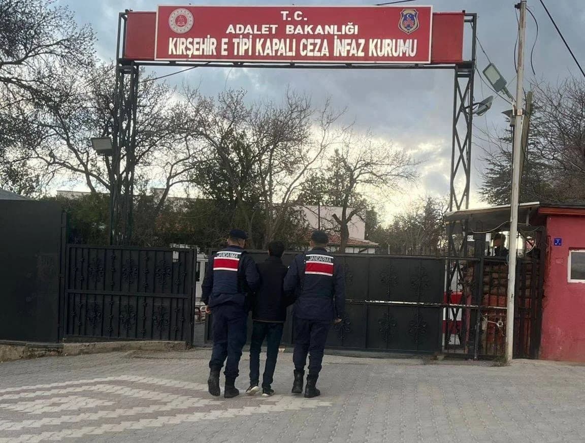 Kırşehir’de Akrabasının Kimliğini Kullanan Firari Hükümlü Yakalandı
