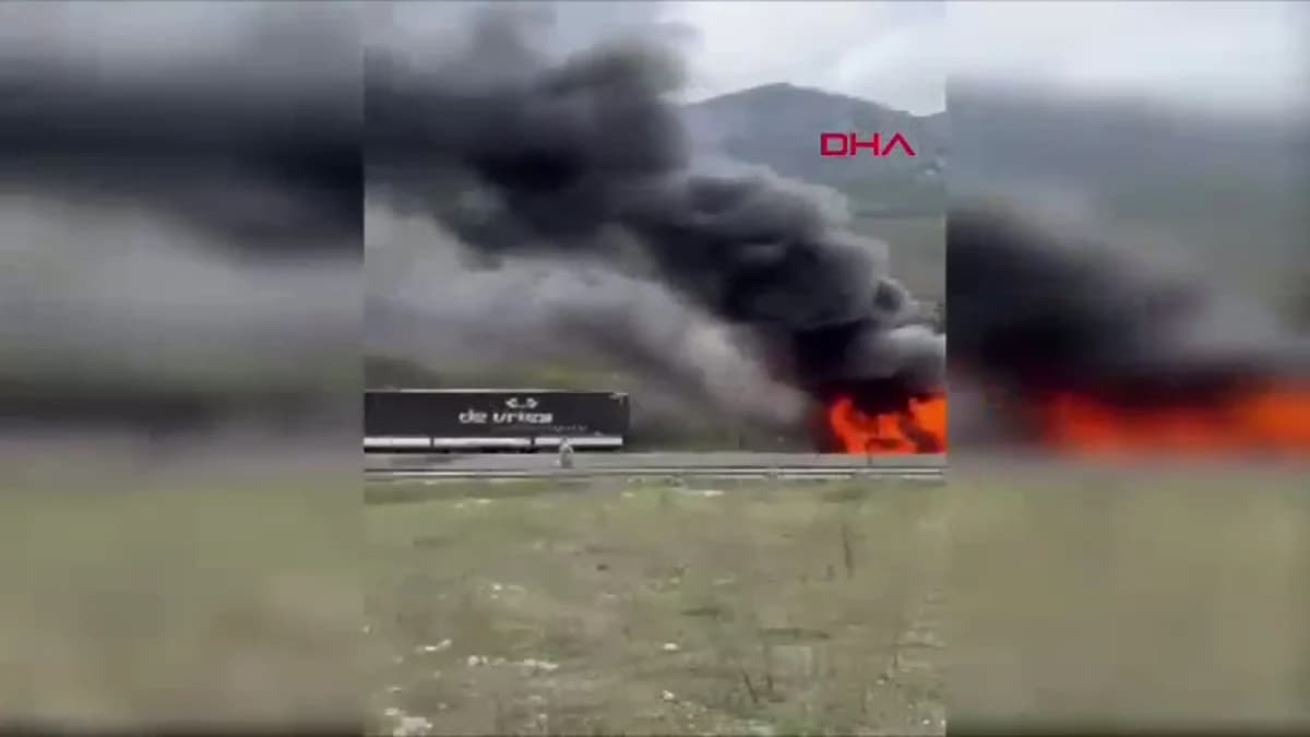 Sakarya’da Zincirleme Kaza: 2 Yaralı ve TIR Yangını