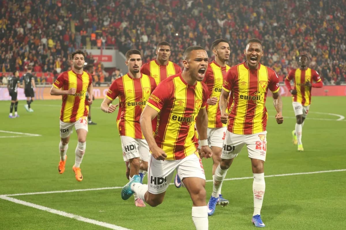 Göztepe, 21 Gün Sonra Yeniden Saha Da