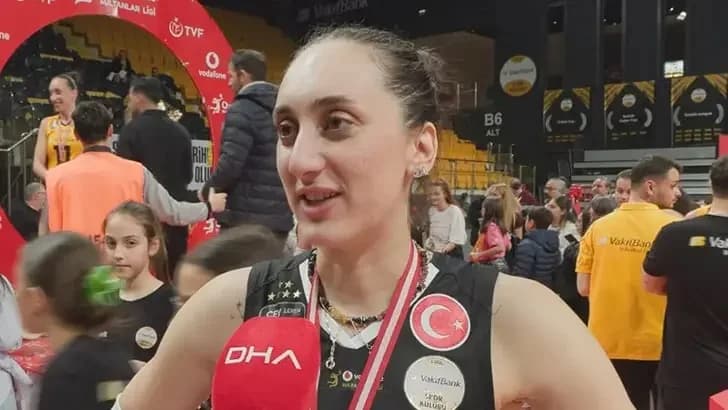 VakıfBanklı Ayça Aykaç Altıntaş: Hayallerimin Ötesinde Bir Şampiyonluk!