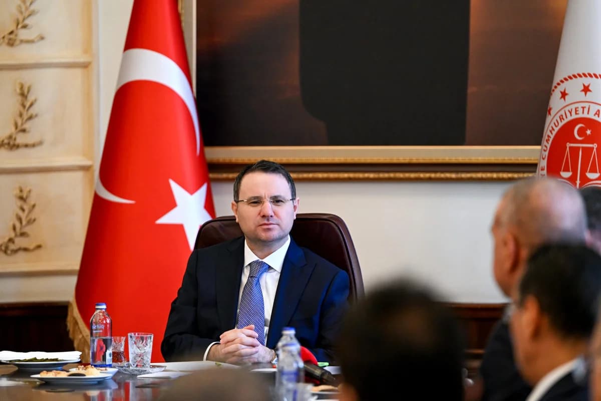 Adalet Bakanı Gürlek: Faili Meçhul Olaylar ve Takipsizlik Dosyaları Titizlikle Araştırılacak