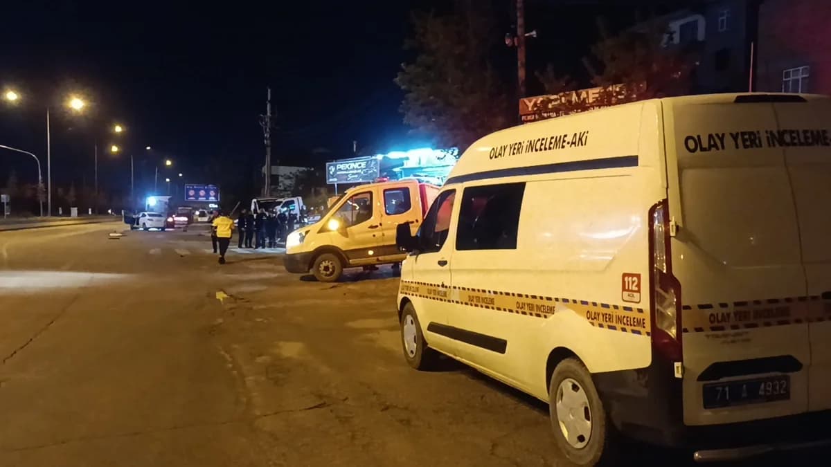 Kırıkkale’de Akıl Almaz Kaza: Otomobilden Fırlayan Kadın Hayatını Kaybetti