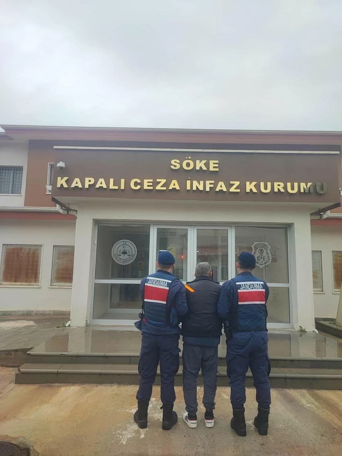 Kuşadası’nda Aranan Hükümlü 22 Yıl 9 Ay Sonra Yakalandı