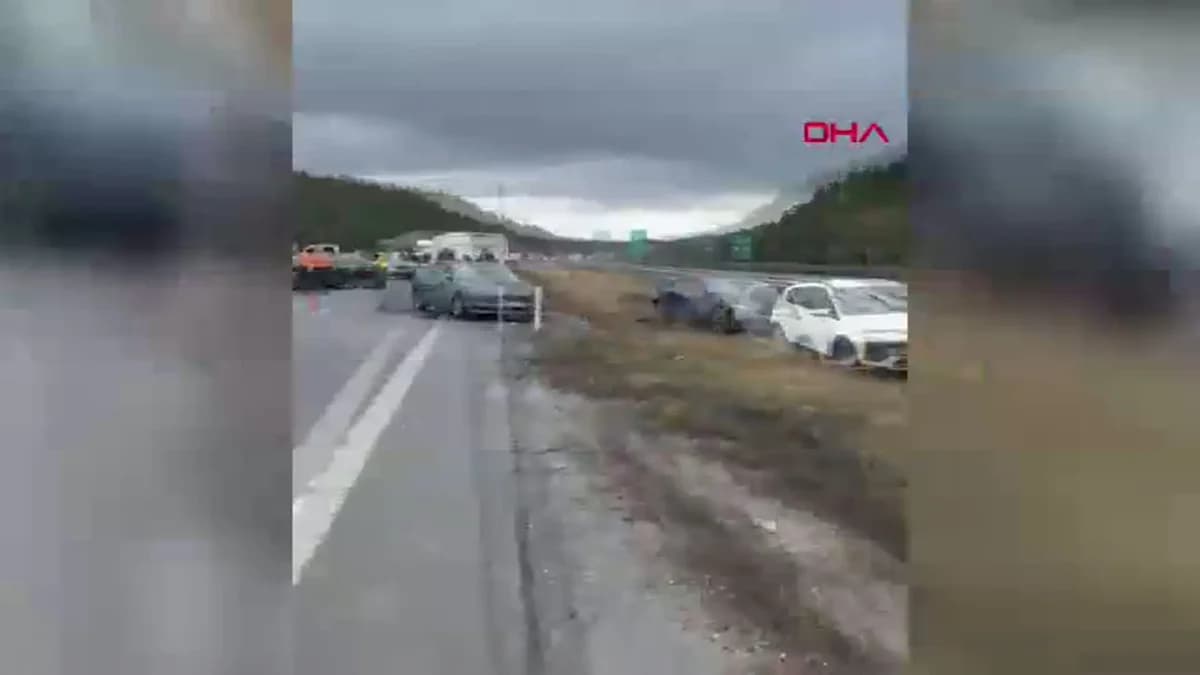 Bolu’da Otoyolda Zincirleme Kaza: 10 Araç Karıştı, 6 Yaralı