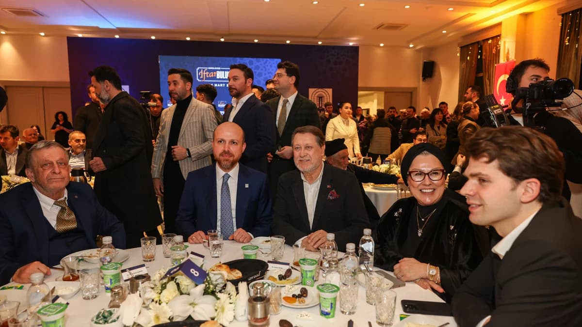 İstanbul’da Ramazan Sofrasında Vefa Düzenlendi