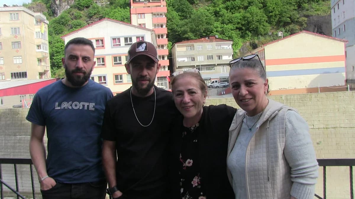 Borçka’da Nefes Kesen Kurtarma Operasyonu: Dereye Düşen Eslem’i Canlarını Hiçe Sayarak Kurtardılar