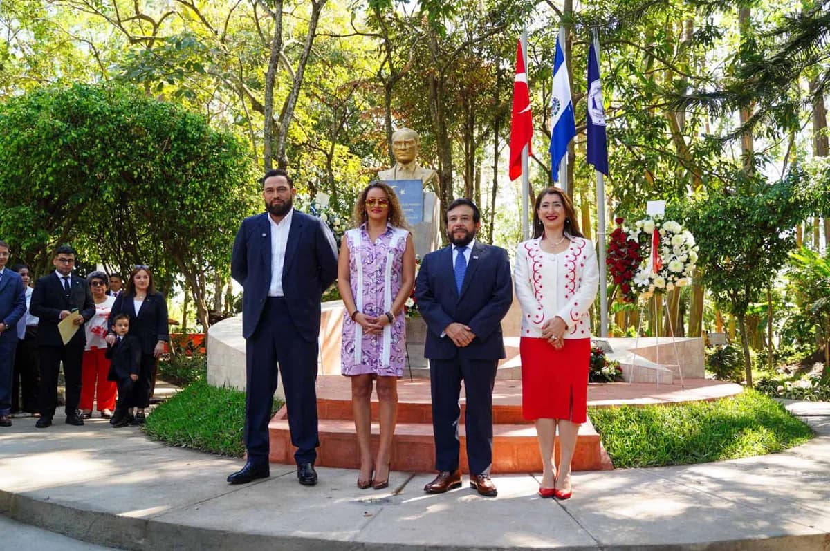 El Salvador’da Türkiye Parkı Resmi Açılışı Gerçekleşti