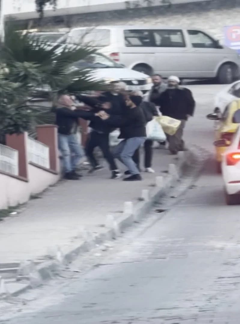 İstanbul Eyüpsultan’da Taksi Şoförüne Darbede Bulunan 4 Kişiye Yüksek Ceza