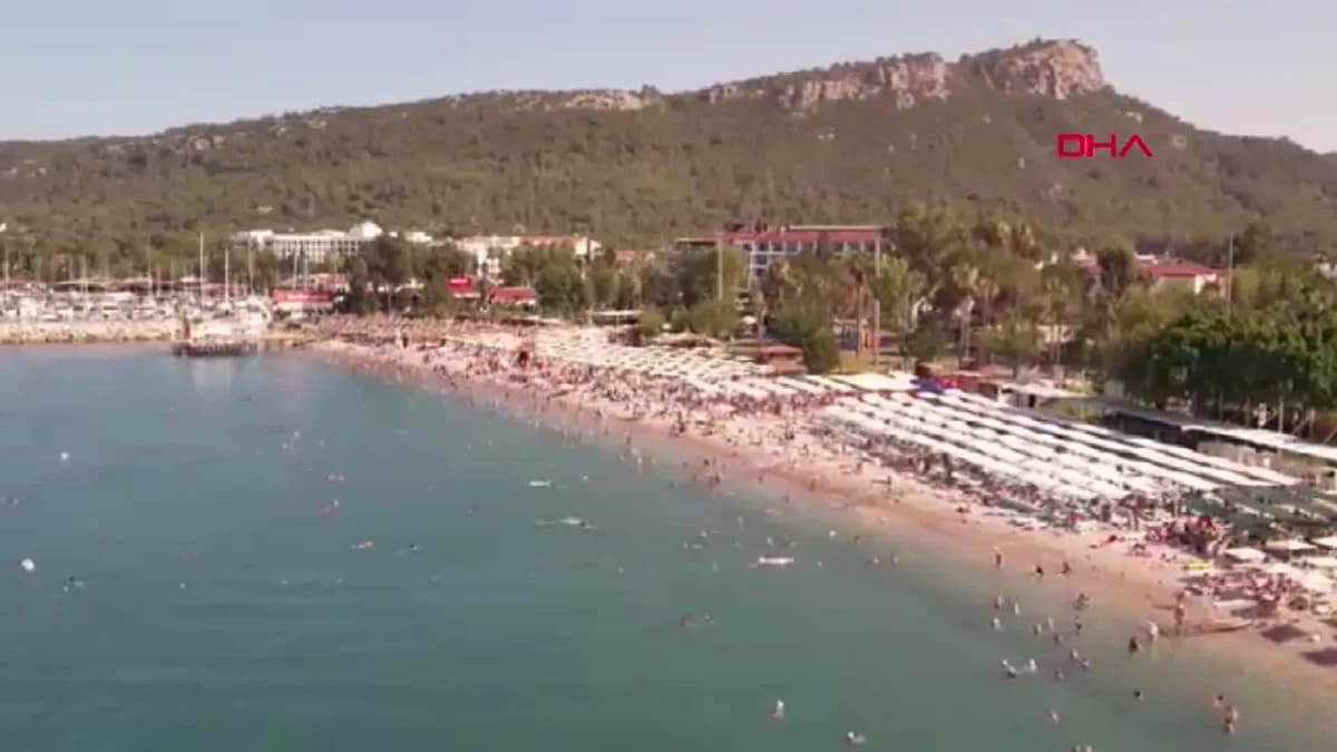 Dünya Turizmi Savaşın Pençesinde: Antalya’daki Rezervasyonlar Düşüyor
