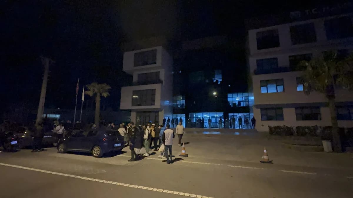 Marmaris Belediyesi’nde Usulsüzlük ve Rüşvet Soruşturması: 13 Gözaltı