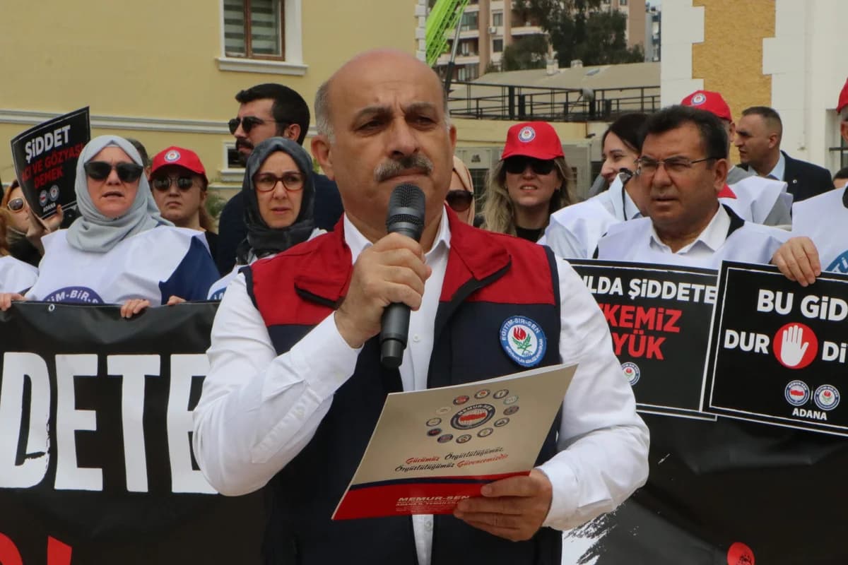 Adana’da Öğretmenler Eğitimde Şiddete ‘Dur’ Demek İçin Job Bıraktı