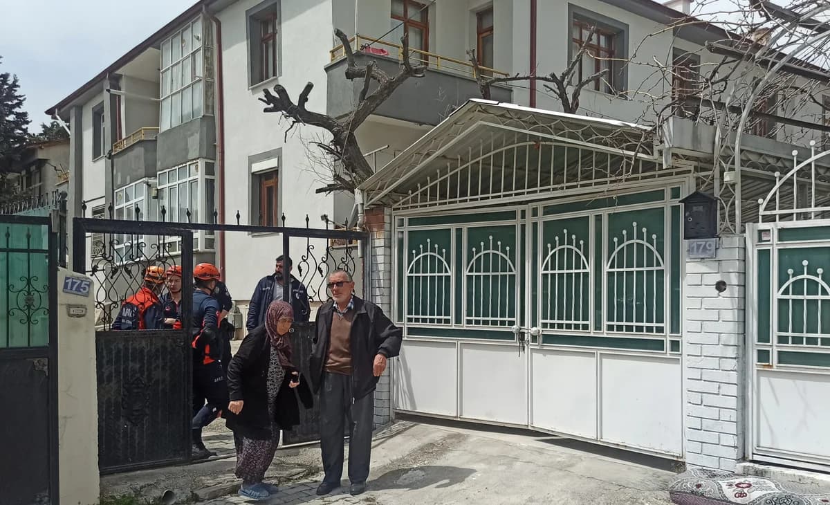 Konya’da 3.2 Büyüklüğünde Deprem Sonrası İki Bina Tahliye Edildi