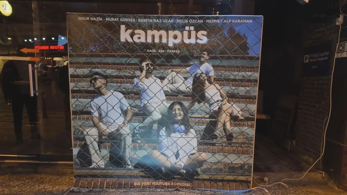 Kadıköy’de ‘Kampüs’ Dizisinin İlk Gösterimi Yapıldı