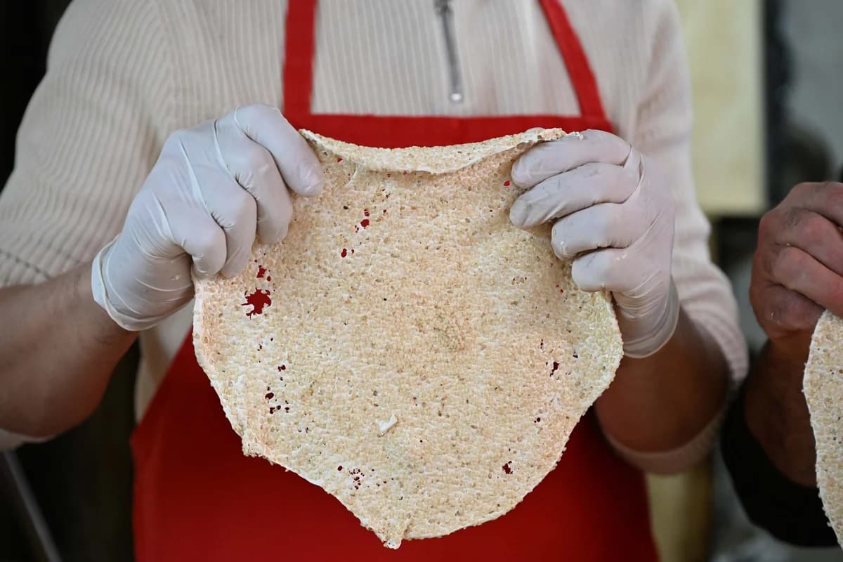 Manisa’da 75 Yıllık Ramazan Geleneği: Susamlı Helva