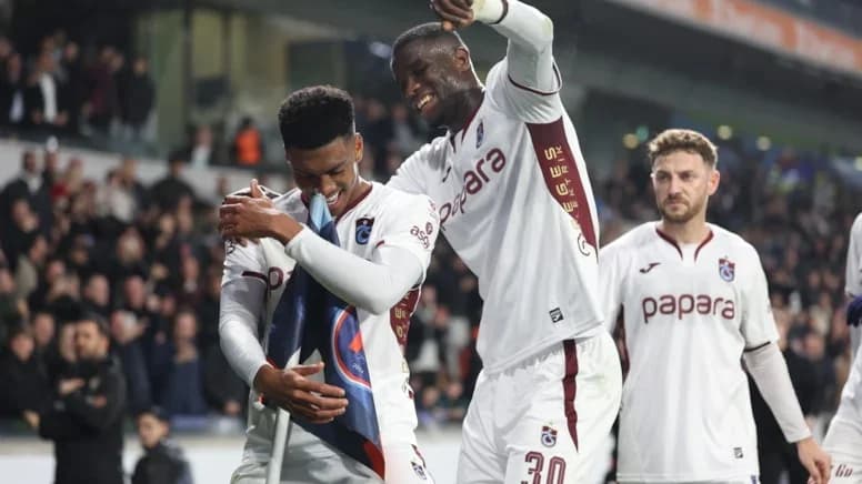 Başakşehir-Trabzonspor maçında gol yağmuru