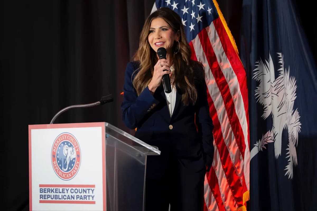 Trump, İç Güvenlik Bakanı Kristi Noem’in Görevden Ayrılacağını Duyurdu
