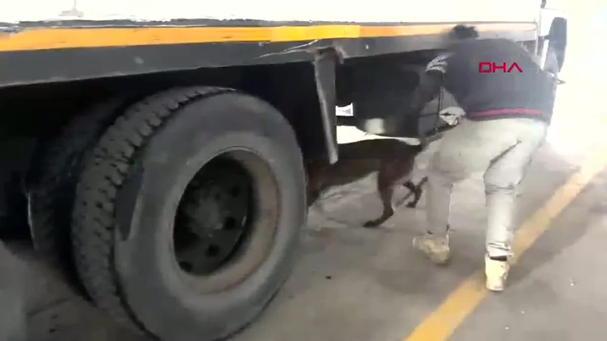 Van’da Uyuşturucu Operasyonu: 74 Kilo Uyuşturucu Madde Ele Geçirildi