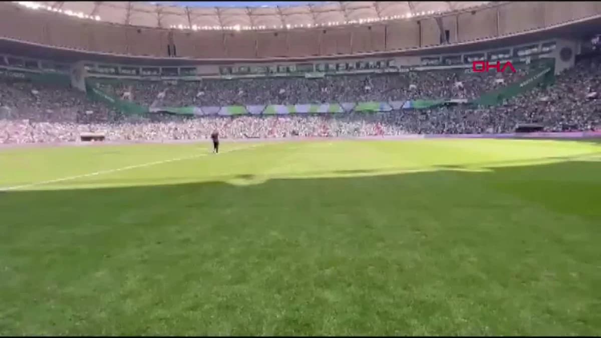Bursaspor’dan Rekor Taraftar İlgisi: Süper Lig Şampiyonlarını Bile Geride Bıraktı!