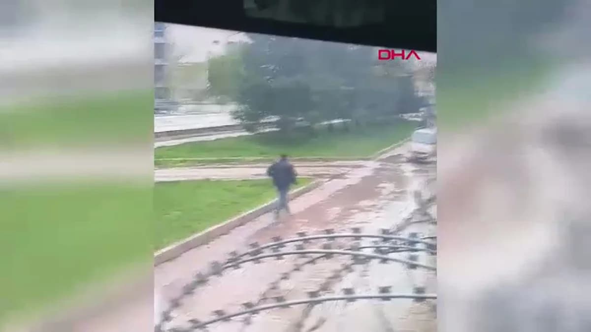 Diyarbakır’da Su Sıçratan Sürücüye Saldırı Anları Güvenlik Kamerasında