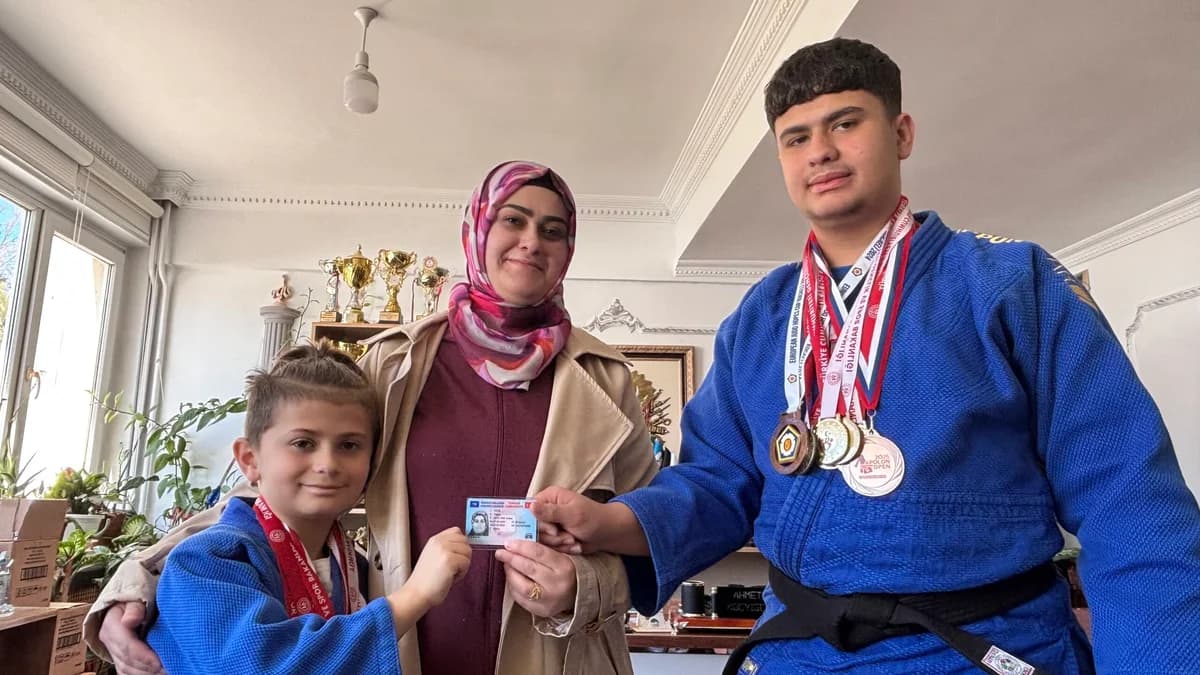 Judocu Kardeşler Şampiyonluk Yolunda Annesinin Fedakarlığıyla İlerliyor